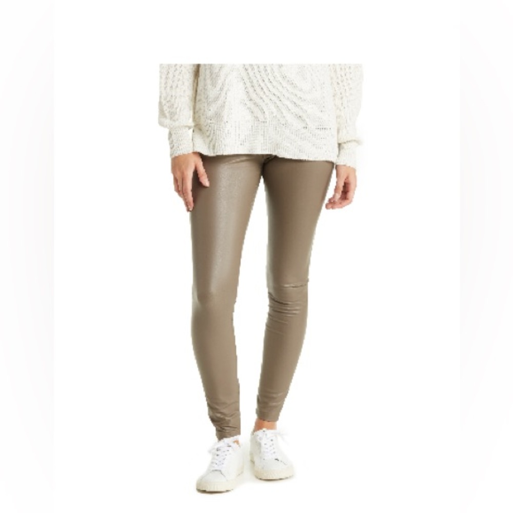 Faux leather leggings in taupe